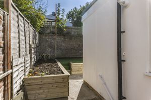 Photo 14- click for photo gallery